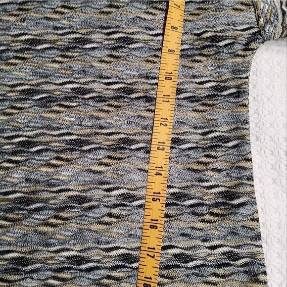 Free People Black Rainbow Wave Crop Top Size M - Picture 9 of 11